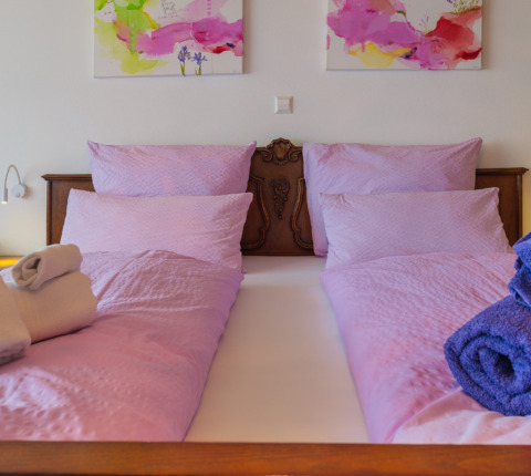 Großes Zimmer